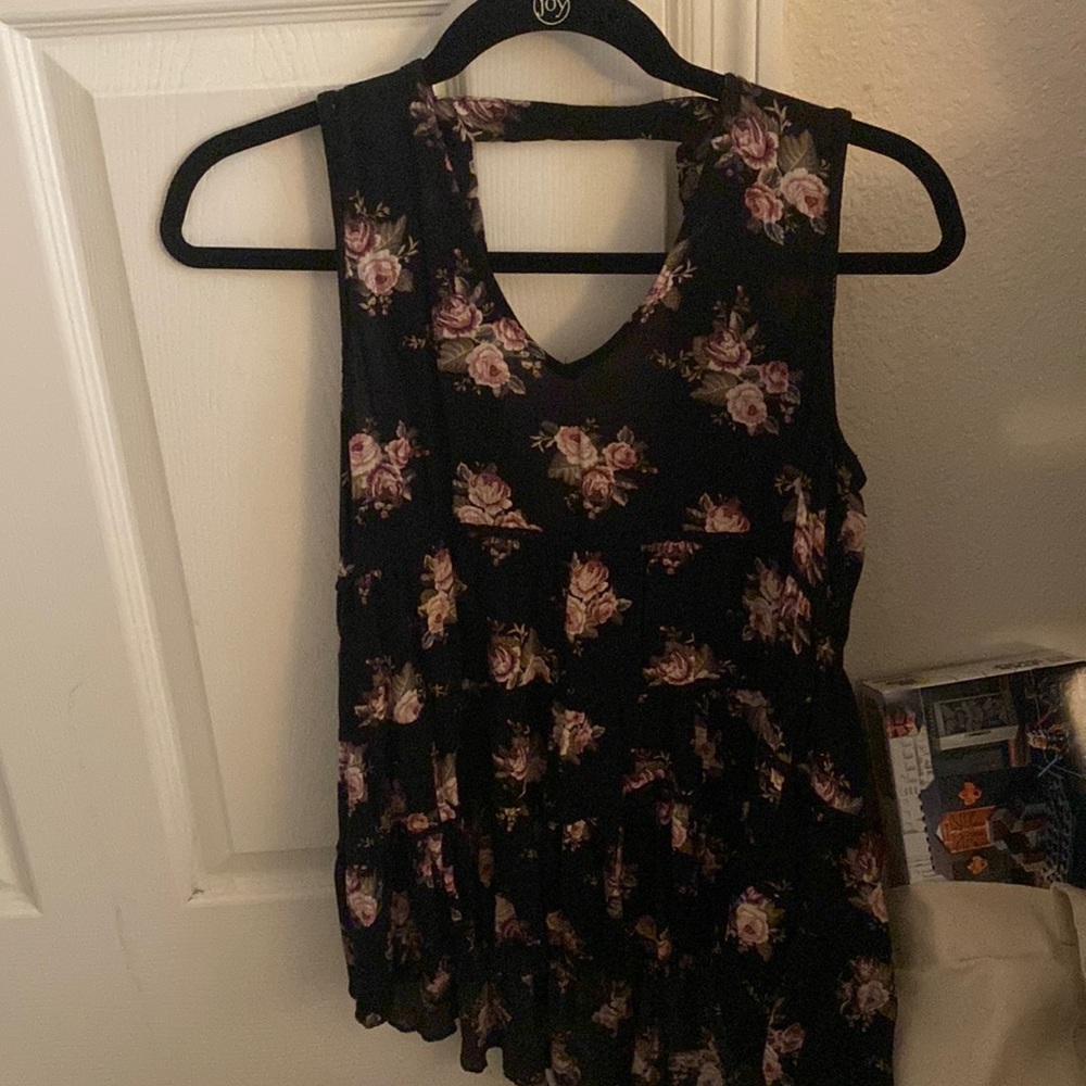 American Eagle Long Ruffled Rose Top